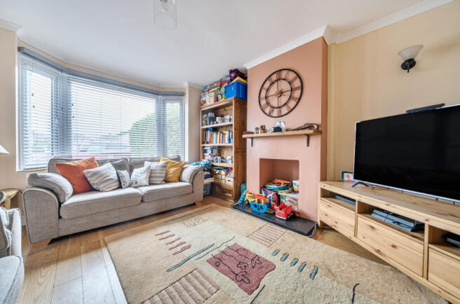 1358141-12-68d6b1...