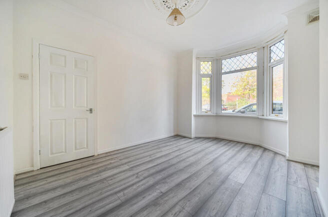 1374088-1-6900d7f...