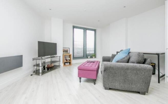 Sonja's f;lat with furniture 2.jpg