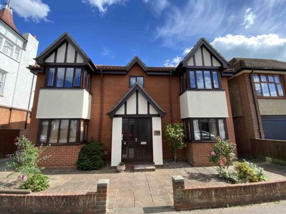 2 Bedroom Apartment For Sale