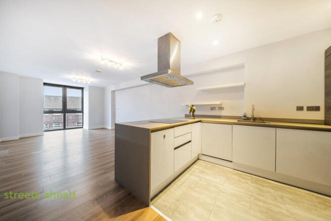 dfaa07f6-e33e-4af...