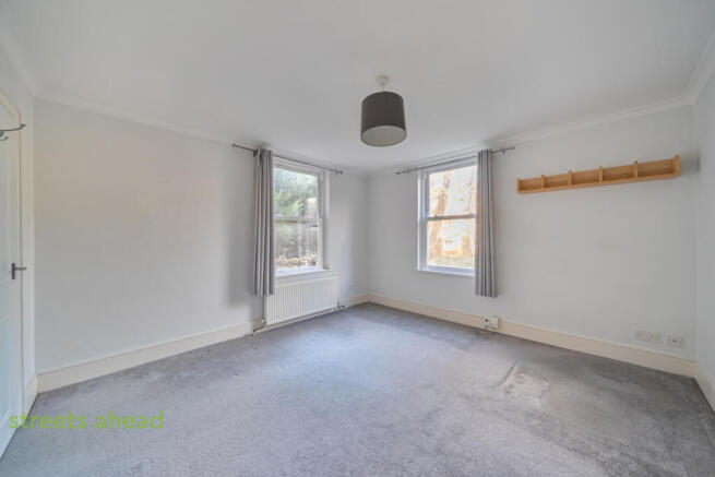 8eb228b3-a7f3-4ed...