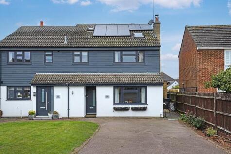 Springfield Close, Ongar, CM5