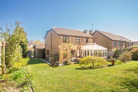 Hawthorne Close, Heathfield, East Sussex, TN21 8HP