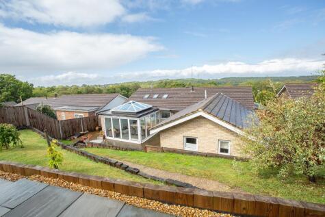 Springwood Road, Heathfield, East Sussex, TN21 8JY