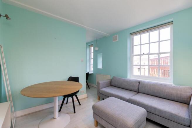 Kitchen Reception Room (3)