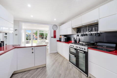 Station Road, Lingfield, RH7 6DX