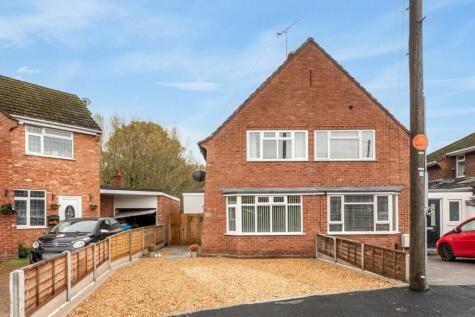 Kirkstone Crescent, Wombourne, WV5