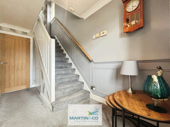 d95c5d0a--4D42-A3...