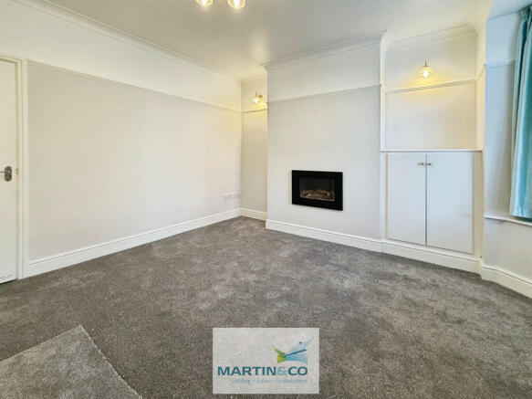 a42ff1e0--4281-A3...