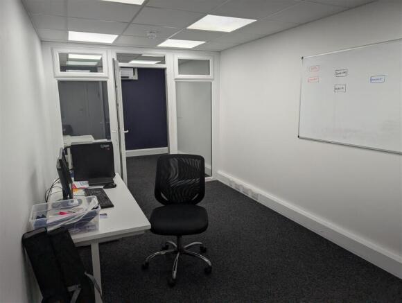 office 7 (2).jpg