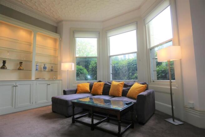 2, 99 Buckingham Road (1).JPG