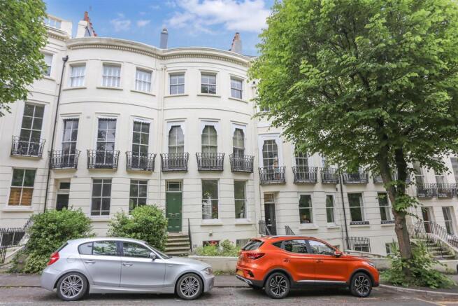 5, 79 Montpelier Rd  ext.jpg