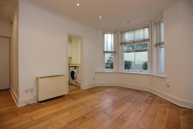 1a, 2 Alfred Road Room (3).JPG