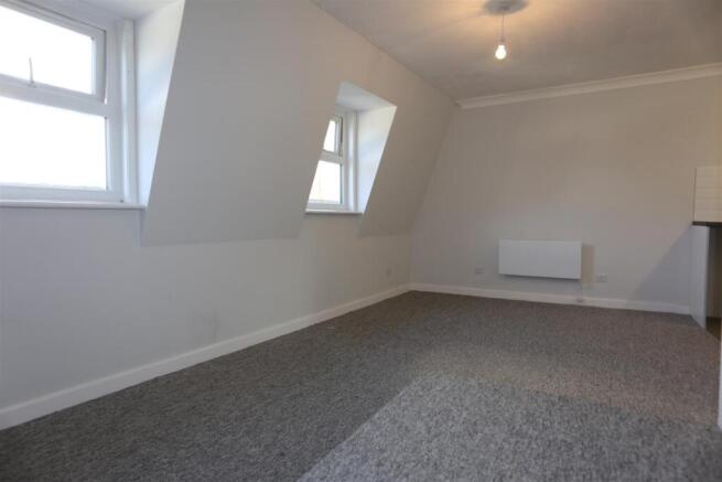 8, 40-41 CASTLE STREET (9).JPG