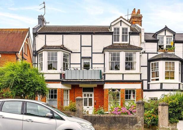 2 East Drive ext.jpeg