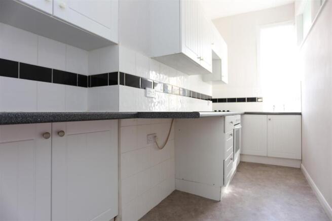 3, 107 Lansdowne Place new 23 (2).JPG