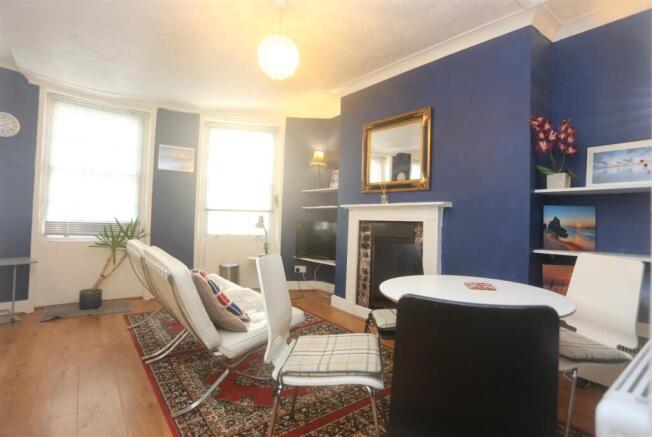 4, 18 Norfolk Sq new25 (3).JPG