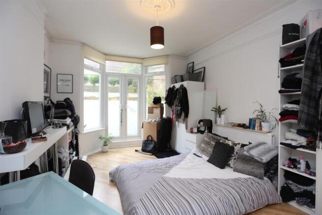 55b Tivoli Crescent Room (1).JPG