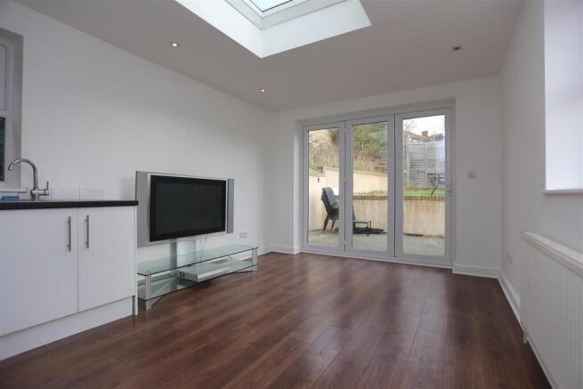 11a Dawson Terrace (7).JPG