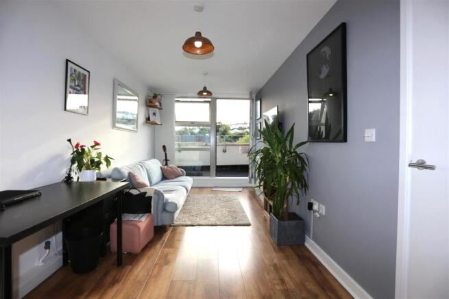 122 WELLEND VILLAS (1).JPG