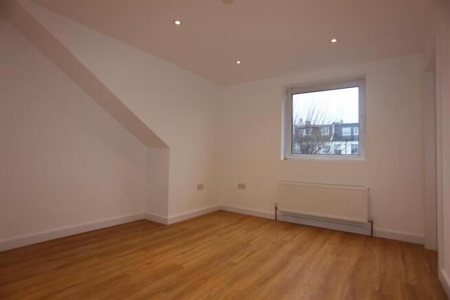 4, 23 SEAFIELD ROAD (4).JPG