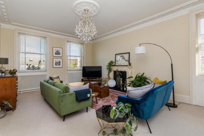 3, 54 Wilbury Road lounge3 new22.jpeg