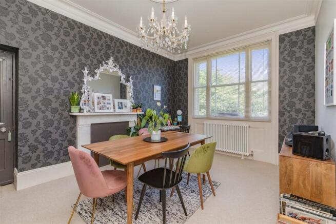 3, 54 Wilbury Road diner new22.jpeg