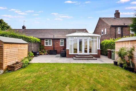 The Grove, Walton, Wakefield, West Yorkshire