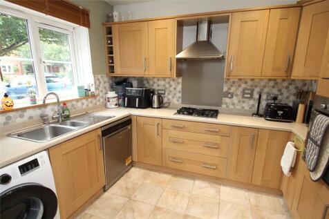 Knowle Avenue, Knowle, Fareham, Hampshire, PO17