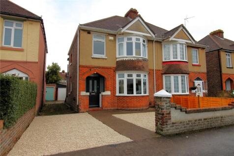 Selsey Avenue, Gosport, Hampshire, PO12