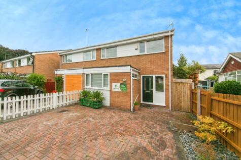 Palm Grove, Oxton, CH43