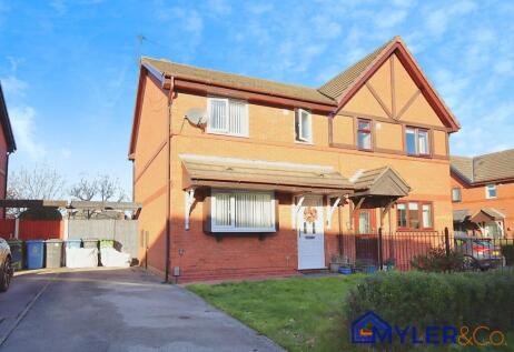 Burland Close, Runcorn, WA7
