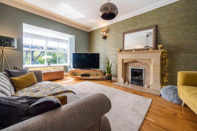 SITTING ROOM