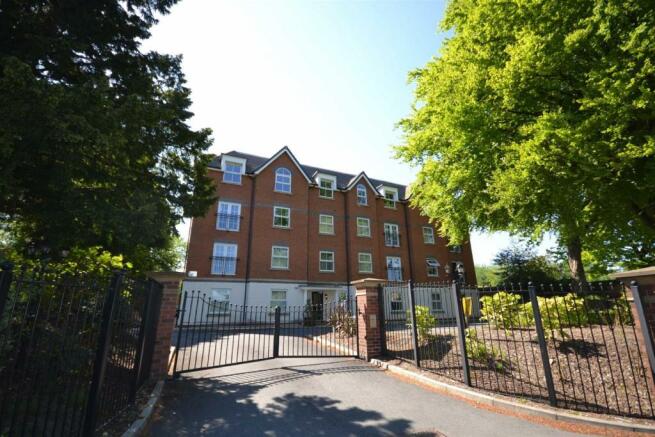 2 bedroom apartment  for sale Whitley
