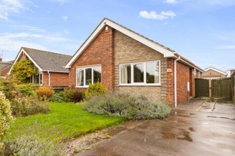 Barnoldby Road, Waltham, Grimsby, DN37