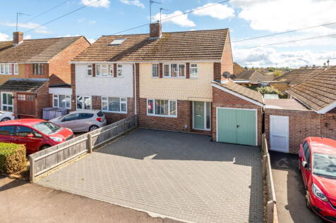 Elmscote Road, Banbury, OX16 9EF