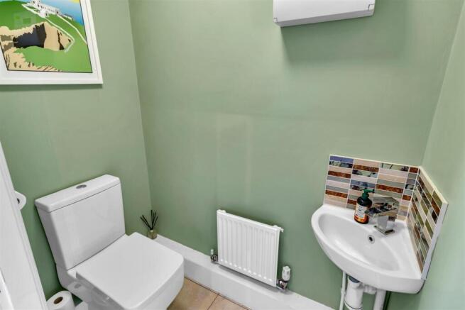 Cloakroom WC