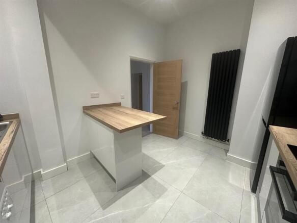 Kitchen pic.jpg
