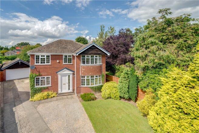 '8 Pinfold Close'