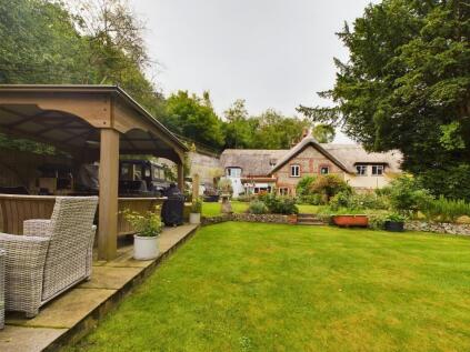 Woodside Cottages, Basingstoke, RG25