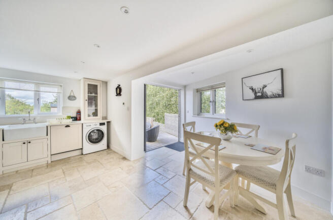 1339632-2-689dd0c...