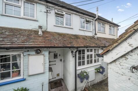 Borough Road, Petersfield, Hampshire, GU32