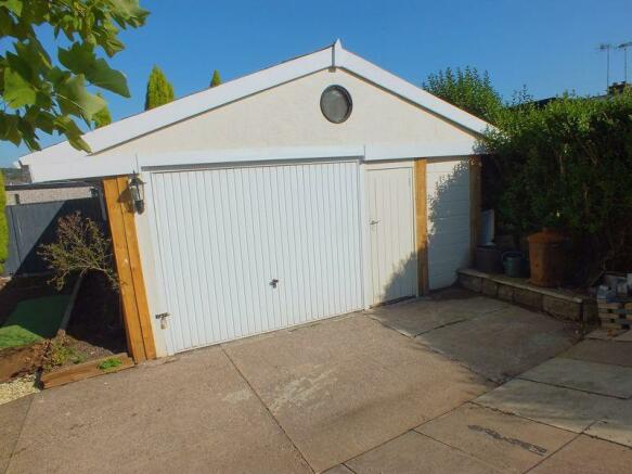 2 Bedroom Semi Detached Bungalow For Sale In Hayes Street