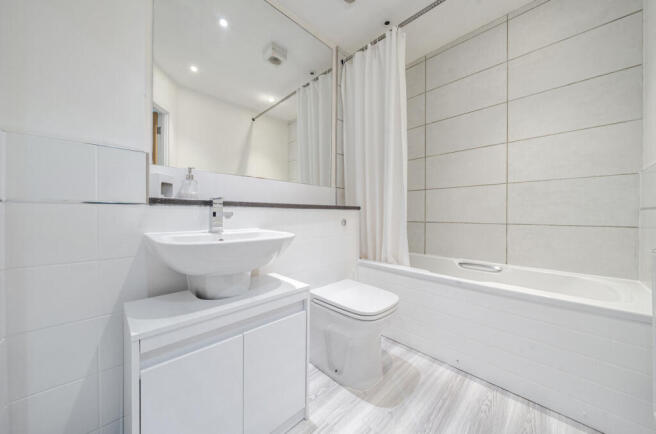 1328957-4-6880e13...