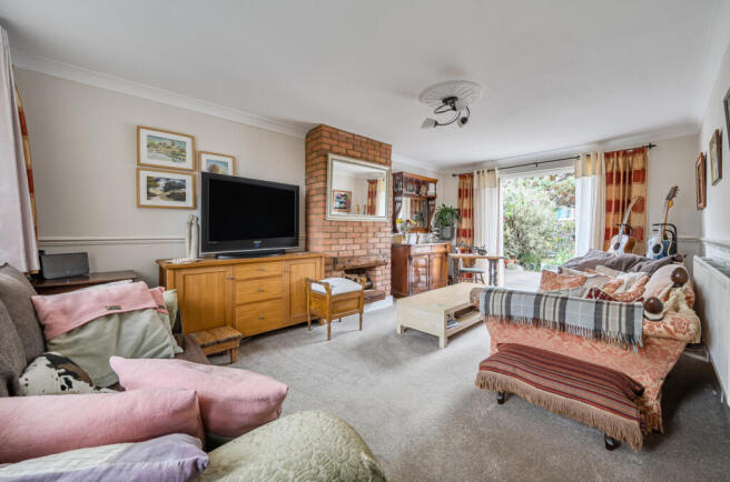 1365868-24-68efae...