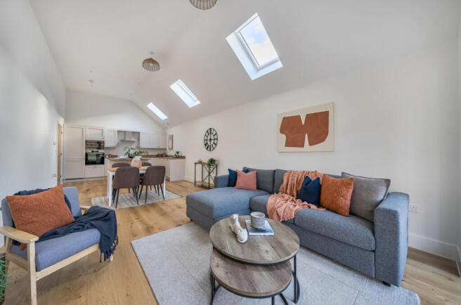 1398121-11-696a42...