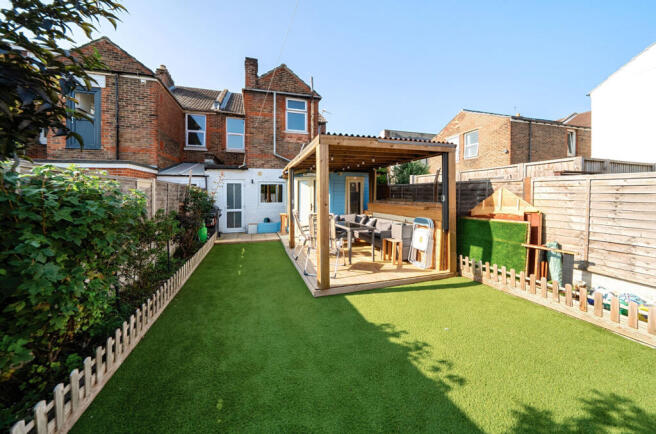 1339866-16-689f01...