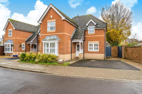 Lapwing Road, Southsea, Hampshire, PO4