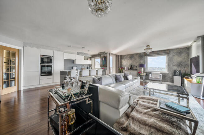 1376459-15-6914c2...